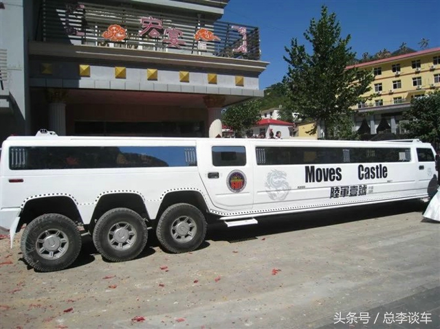 贵州唯一的黄牌悍马H1，比黄牌劳斯莱斯还稀有，一般的车位停不下