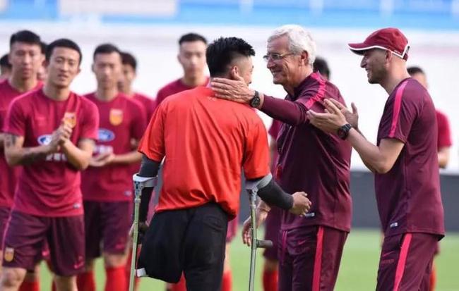 涓浗鐙吙瓒崇悆灏戝勾,涓浗瓒崇悆灏戝勾鐜板満瑙傜湅