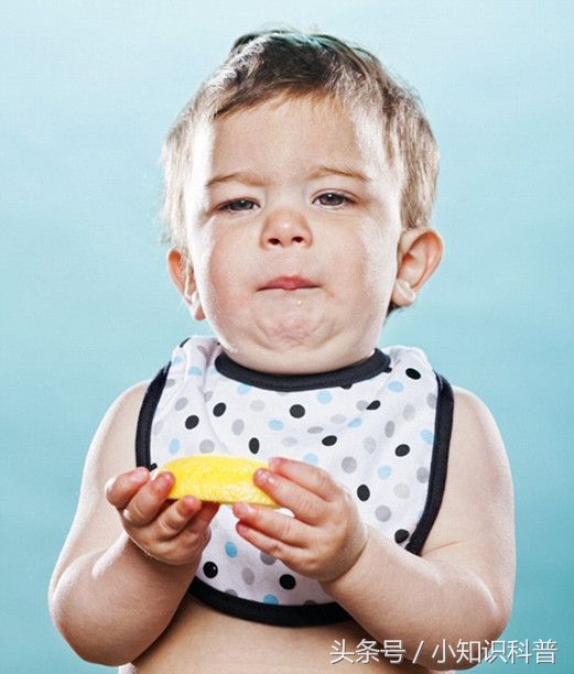 牙齿黄用什么方法美白,四环素牙齿美白最好的方法