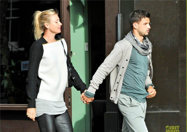 相恋同居三年被指配不上莎拉波娃的小男友如今登顶网坛之巅！