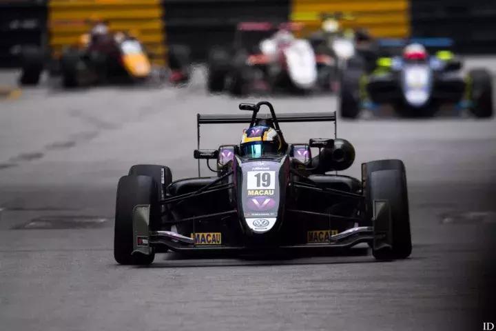 维密摔跤的后果,维密摔跤