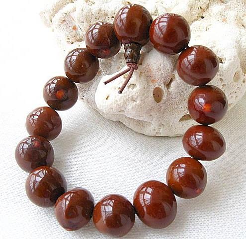 去旅游再也不怕奸商蒙人了，一篇能让你认清所有菩提子的文章！