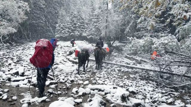拜城乌孙古道的天堂湖怎么去,新疆特克斯县乌孙古道天堂湖