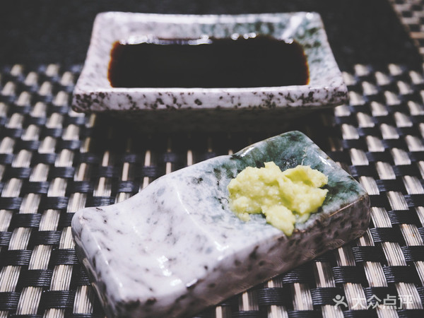 表白被拒的心，只有这家的海鲜刺身可以治愈