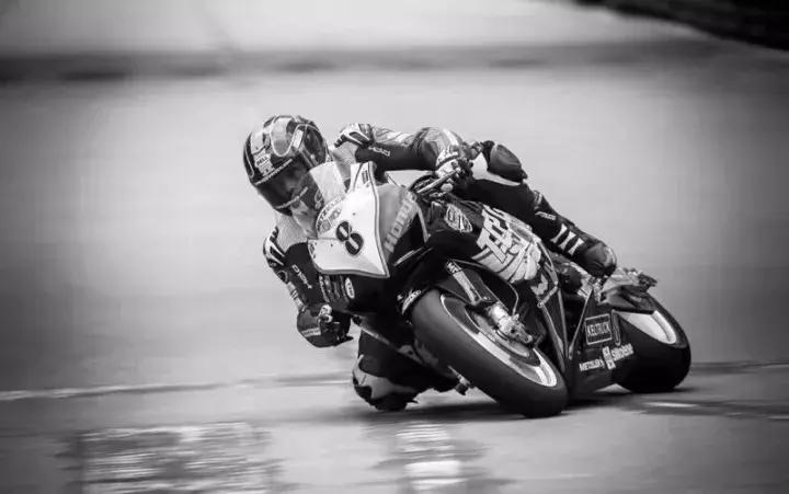 维密摔跤的后果,维密摔跤