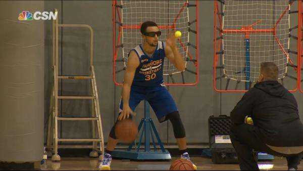 五天怎么训练快速运球,快攻两步一运球怎么练习