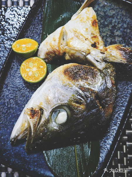 表白被拒的心，只有这家的海鲜刺身可以治愈