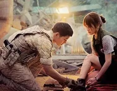 范冰冰看电影看哭了,范冰冰杨幂同款