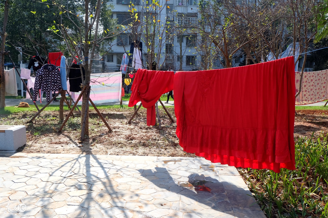 有肺结核病人家人应该关注什么,家里老人有肺结核家人要去检查吗