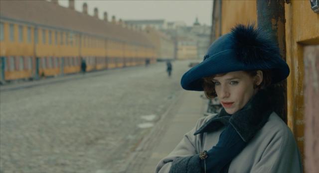 顶级男画家变女人，妻子仍不离不弃