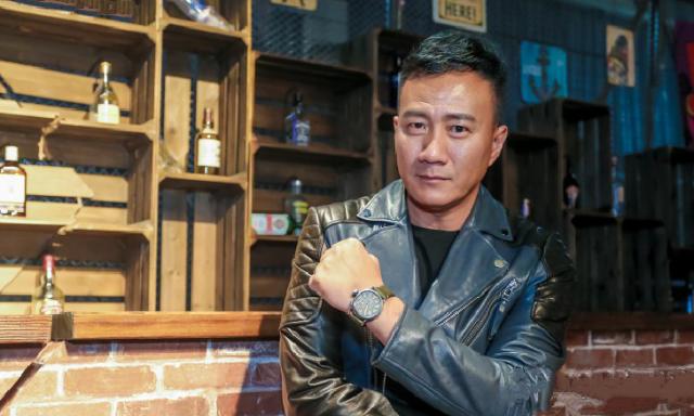 戴真力时开什么车,戴真力时手表的人