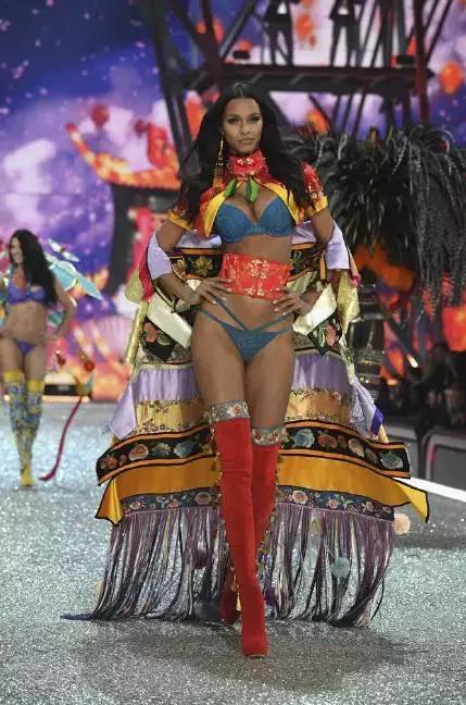 维密天价单品,维密最贵的胸衣叫什么