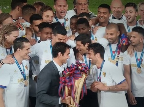 费德勒拿冠军的一瞬间,费德勒12年到17年没冠军