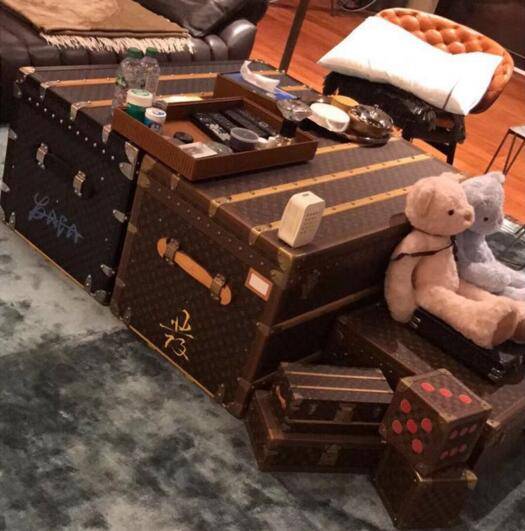 lv包袋系列的精髓所在,lv经典小方包袋