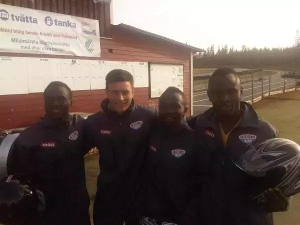 从饱受质疑到夺冠,从饱受嘲讽到征服全世界