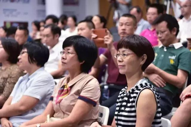 双周发布｜深圳对教育最大方的区是TA，财政每花3元就有1元用在教育上！