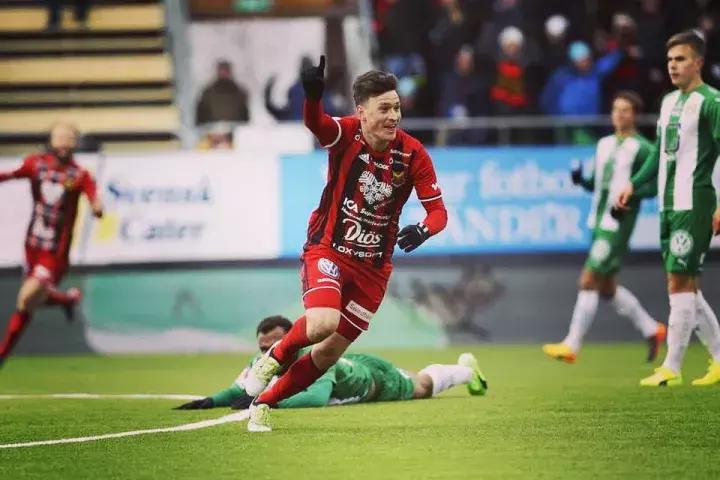 从饱受质疑到夺冠,从饱受嘲讽到征服全世界