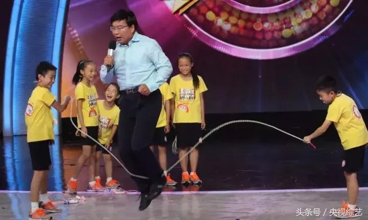 韩乔生足球集锦80年代,韩乔生足球经典口误视频