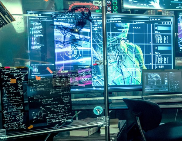 闪电侠的“秘密基地”，宅男英雄的生活工作一体化办公室