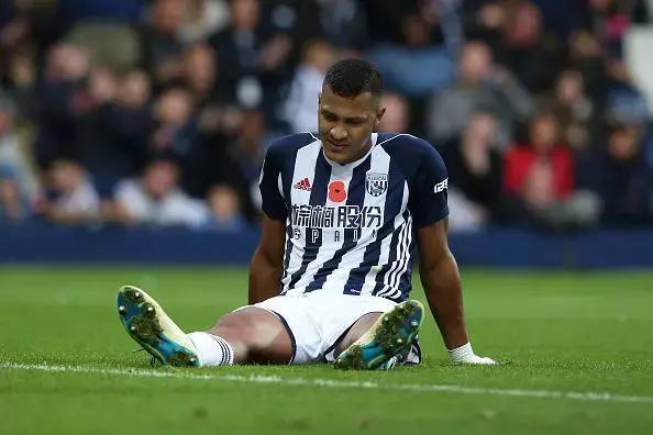 他曾是英超赛季最佳主帅，却死于“反足球”