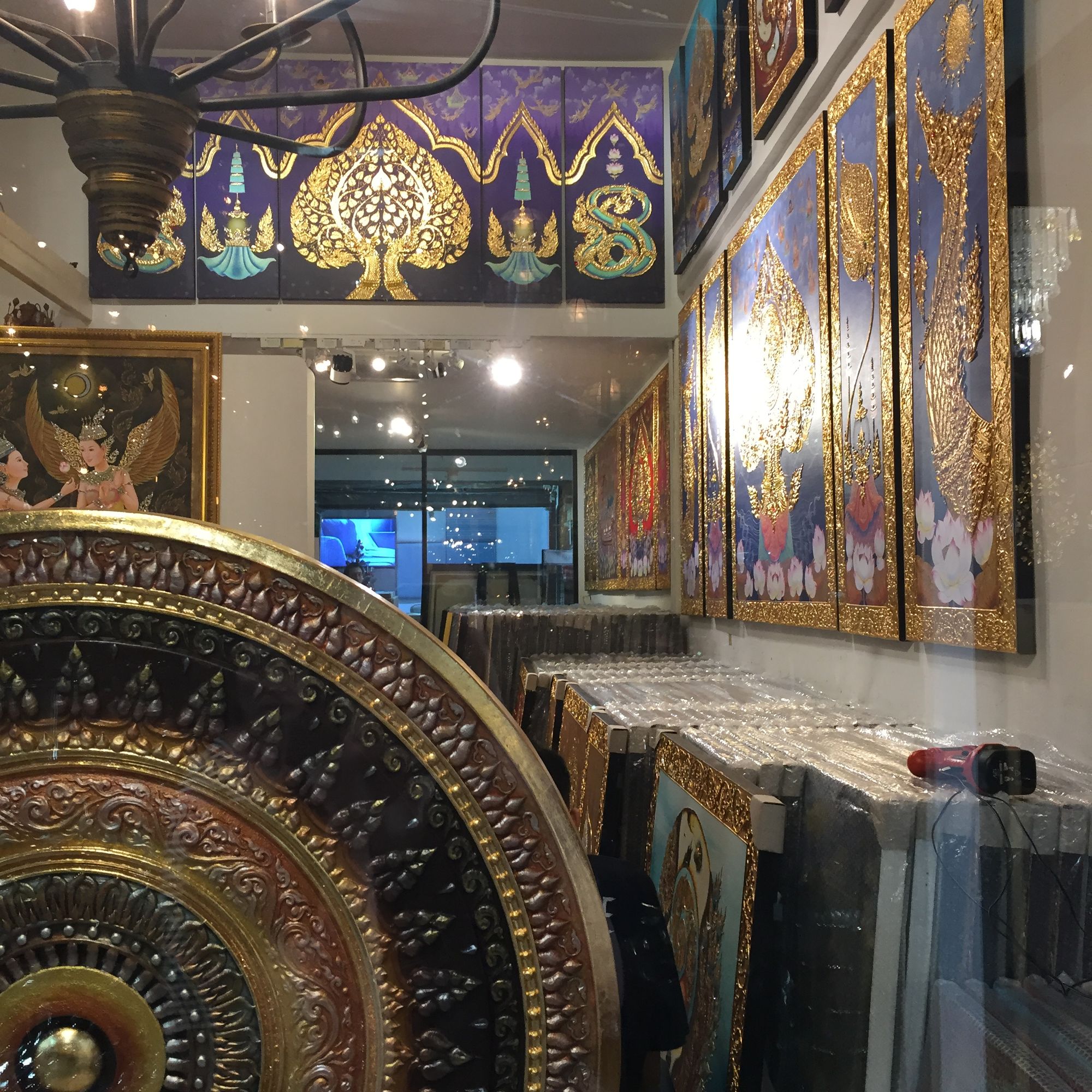 曼谷周日才开放的市集,曼谷周末市场