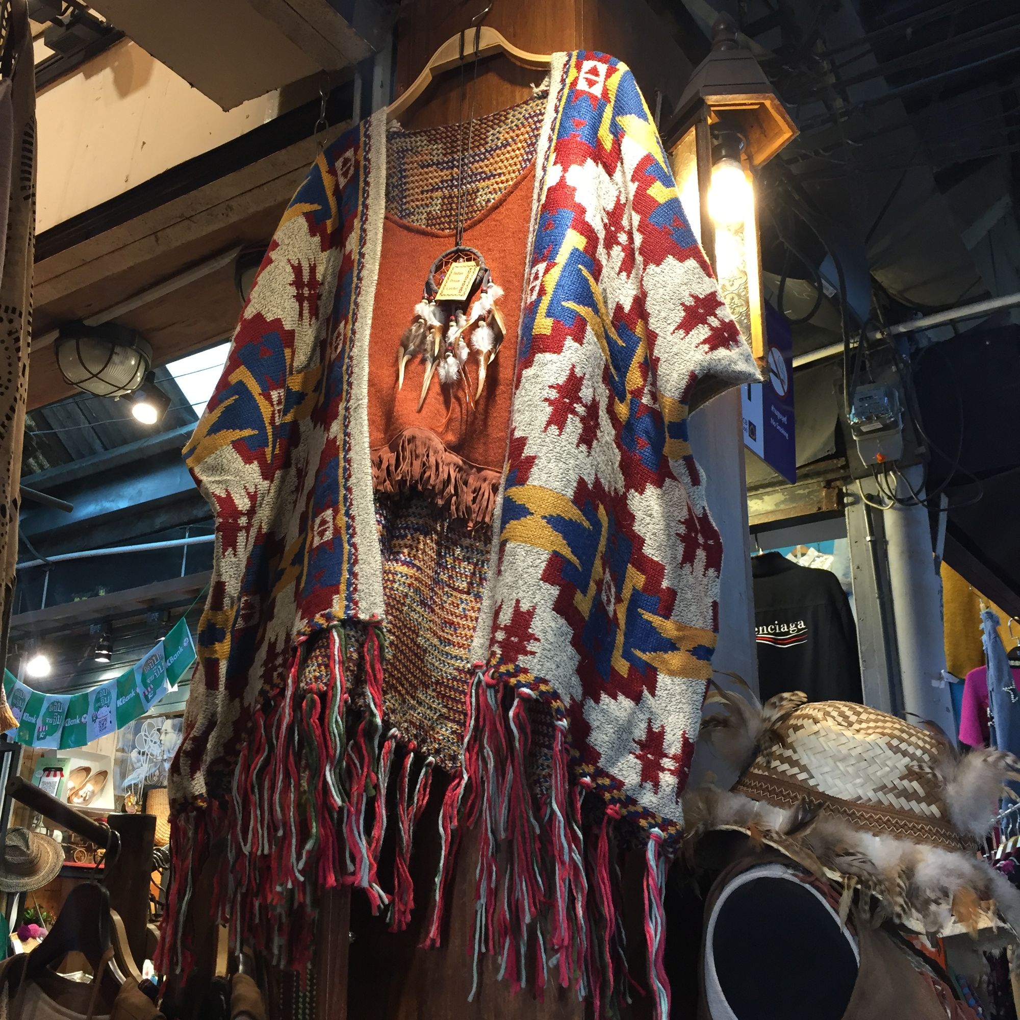 曼谷周日才开放的市集,曼谷周末市场