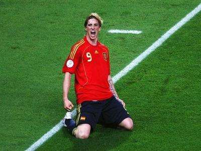 天下足球年度总结音乐,天下足球你不看足球就不会懂青春