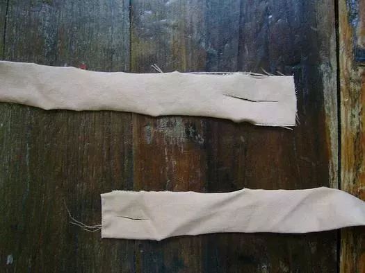 旧窗帘带圈怎么不花钱改成挂钩用,旧的窗帘不要了能做什么用呢