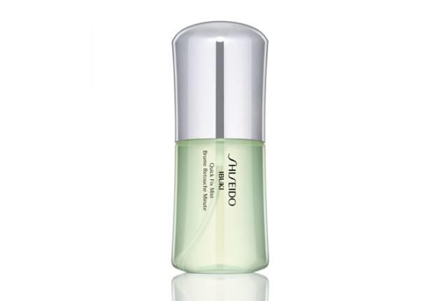 喷雾补水和原液补水哪个好一些,喷雾补水和喷雾定妆一样吗