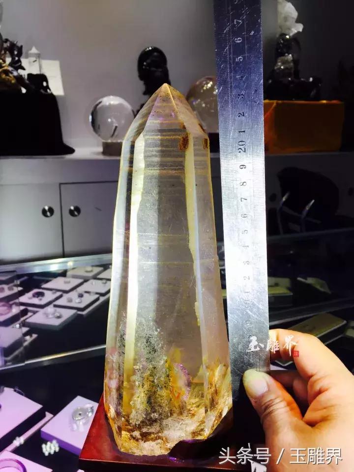 水晶地摊,天然水晶真的很便宜吗