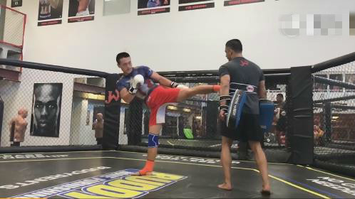 一龙打ufc能坚持3秒吗,ufc最暴力15个瞬间一龙敢打吗