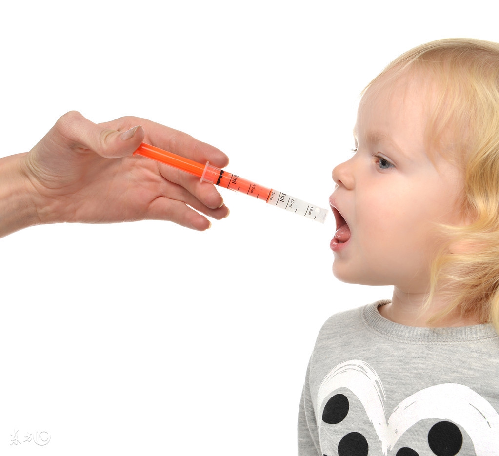 给孩子退热最佳方法,退热方法小孩