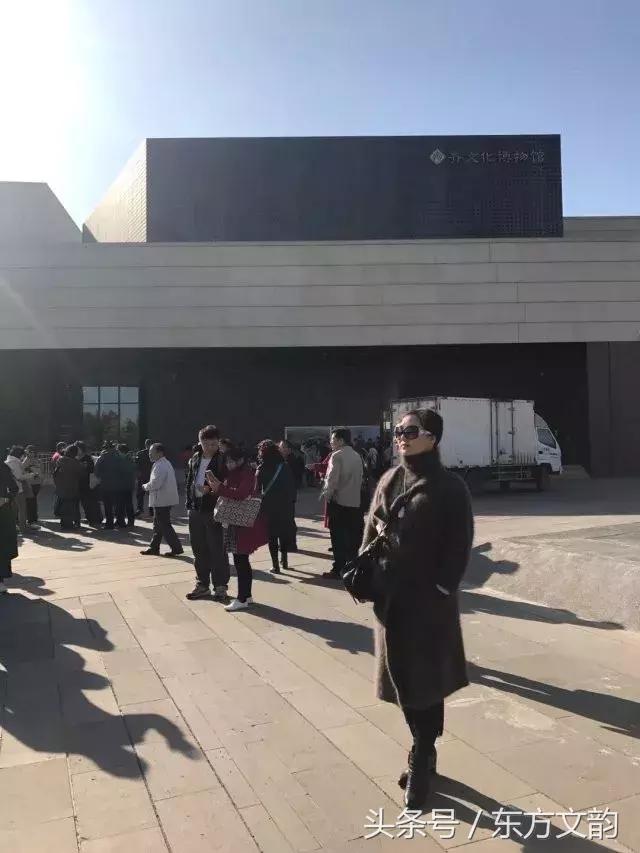 相逢意气为君饮系马高楼垂柳边,相逢意气为君饮意思