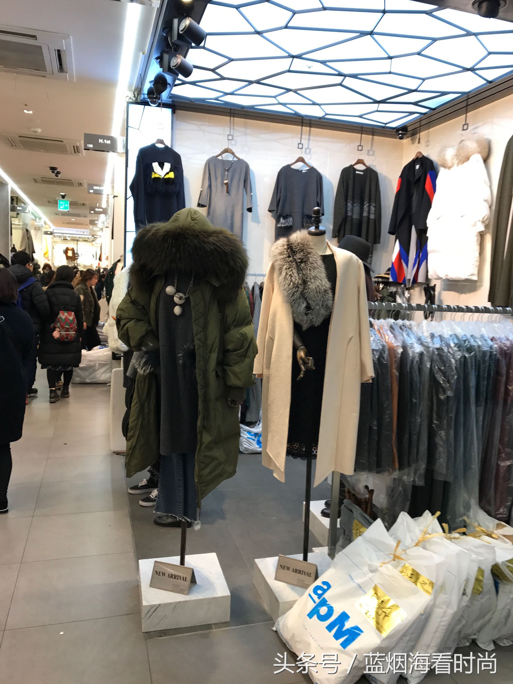 带你看看服装批发市场,如何逛服装批发市场