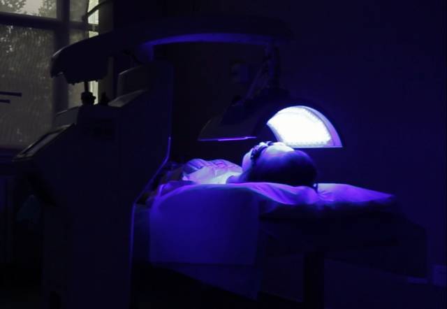 治疗青春痘，你要了解这个操作