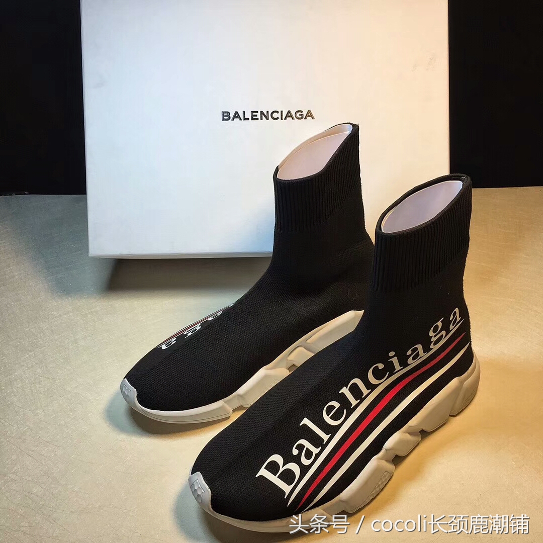 盘点那些年穿过的鞋子,袜子鞋什么时候开始流行