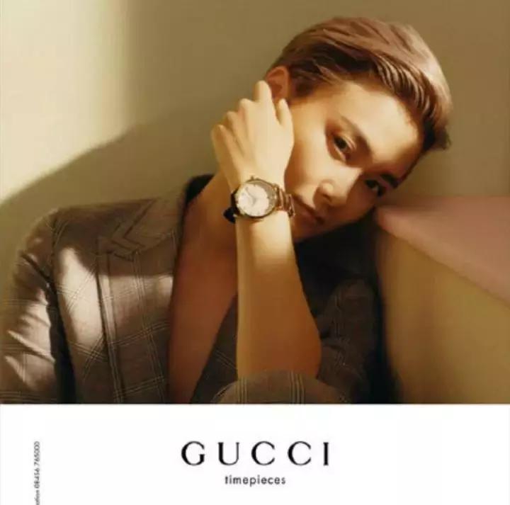 李宇春我就是艺人张国立,李宇春我就是艺人绿色毛衣