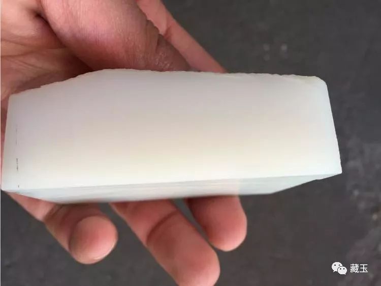 和田玉最简单的产地鉴别图片,辨别和田玉产地最简单的方法