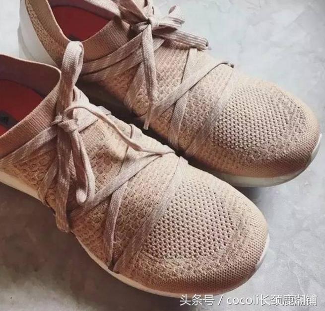 盘点那些年穿过的鞋子,袜子鞋什么时候开始流行