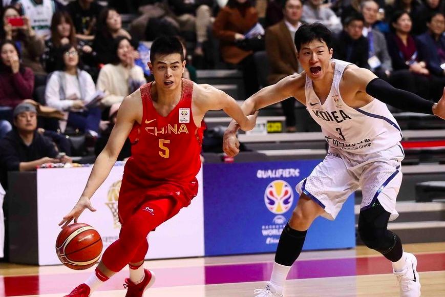 丁彦雨航3分集锦,孙铭徽和丁彦雨航谁厉害