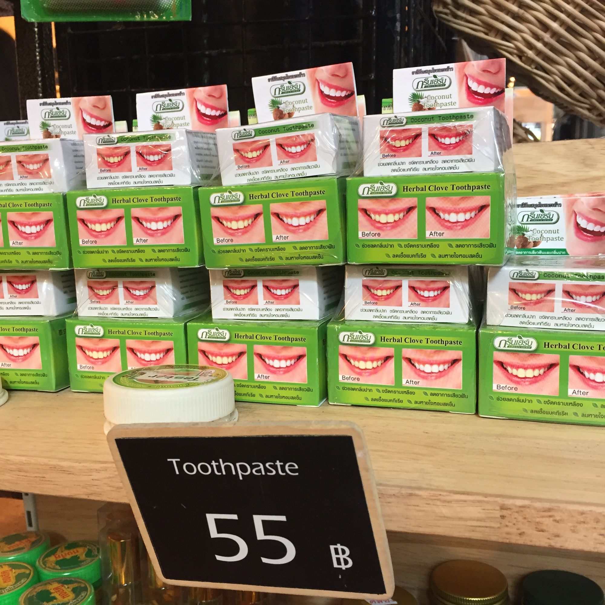 曼谷周日才开放的市集,曼谷周末市场