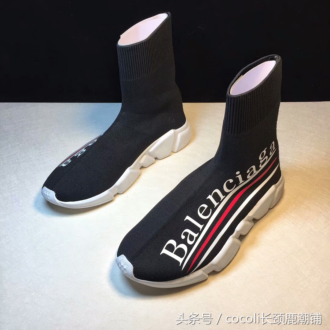 盘点那些年穿过的鞋子,袜子鞋什么时候开始流行