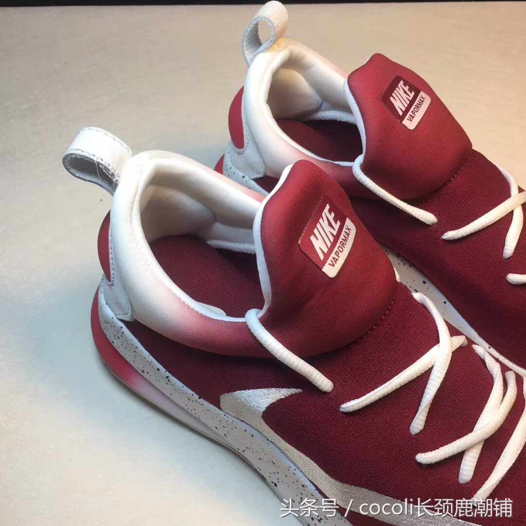 盘点那些年穿过的鞋子,袜子鞋什么时候开始流行