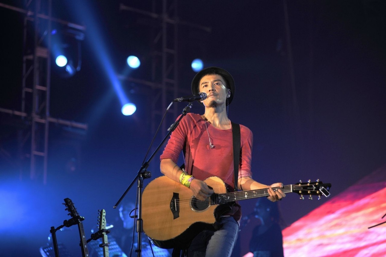 朴树出道二十年仅四张专辑，他用蜗牛的速度做最牛的事