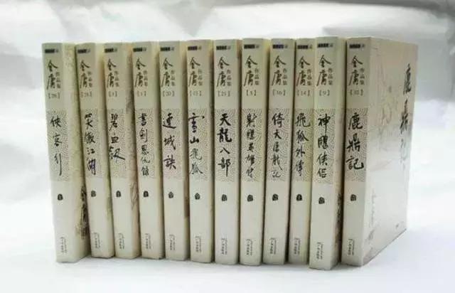 歪果仁看中国情侣用功夫打架,歪果仁听说中国人都会功夫