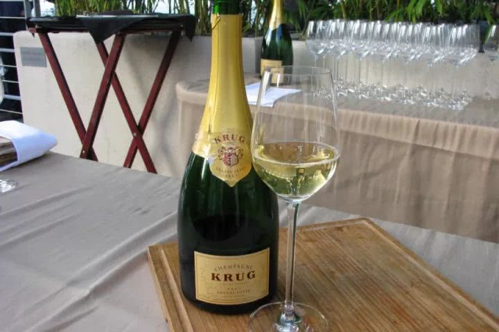 世界十大顶级香槟,世界十大香槟俱乐部