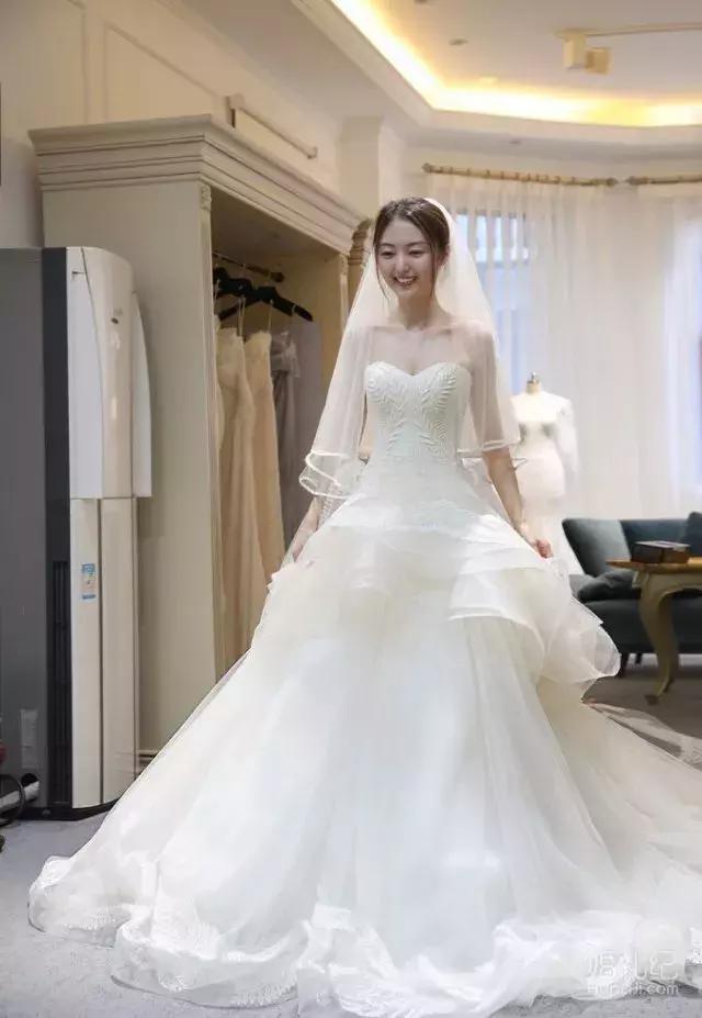 重庆婚纱摄影性价比最高推荐,重庆哪些婚纱店拍得好