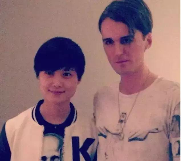 李宇春我就是艺人张国立,李宇春我就是艺人绿色毛衣