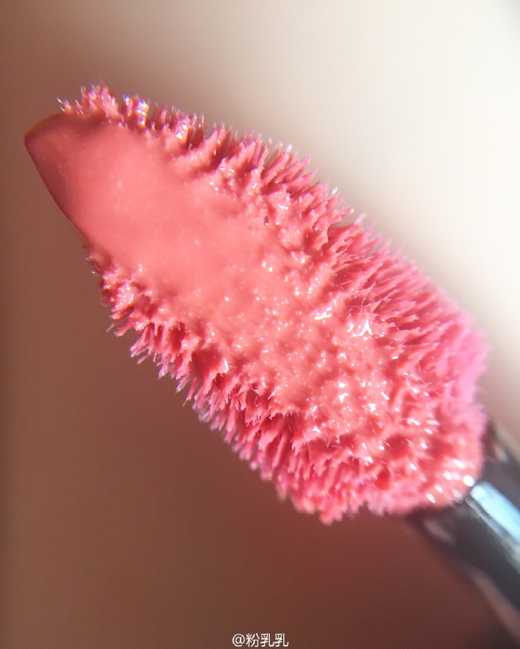 素颜适合的口红色号,深唇色适合素颜的口红