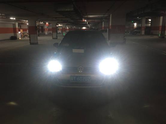 雪莱特氙气大灯安装,上班换灯泡